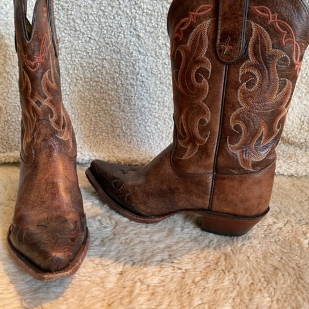 Tony Lama western boot. Size 7.5.